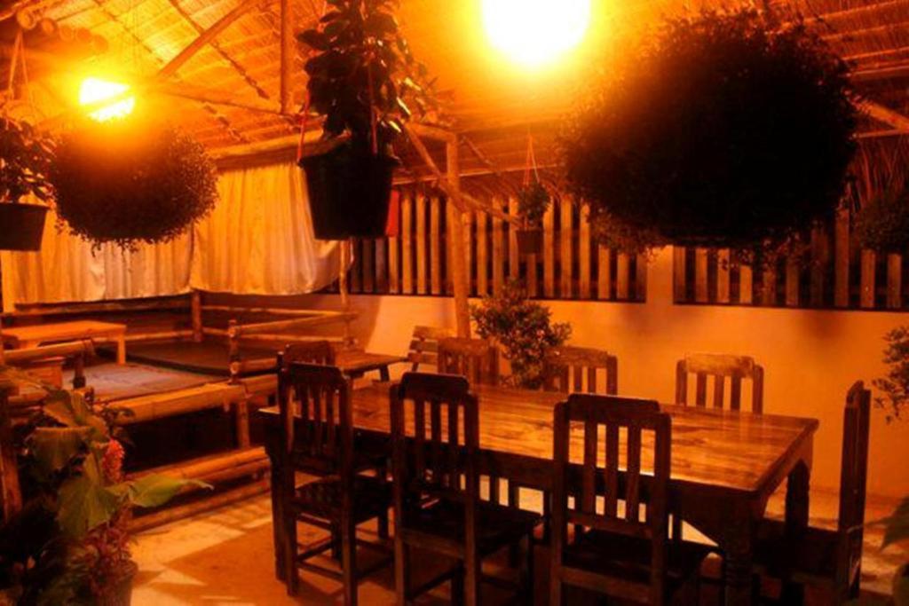 Hostel Kikie'S House Chiang Mai Zewnętrze zdjęcie